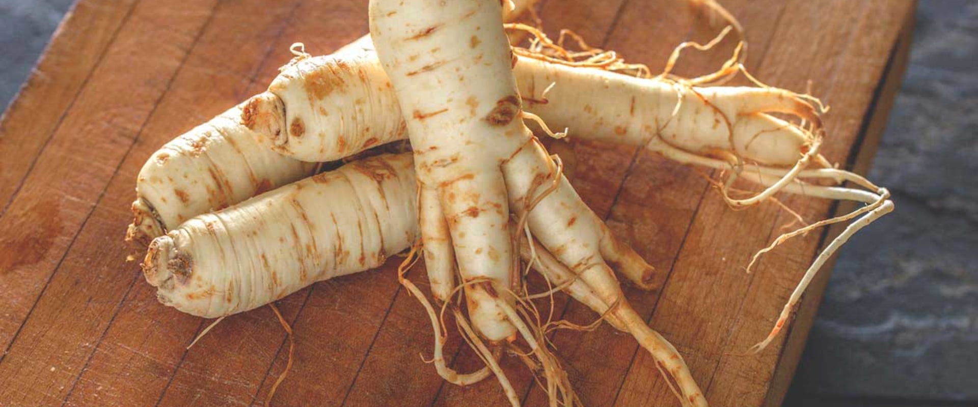 The Healing Power of Ginseng: Traditional Uses and Modern Benefits